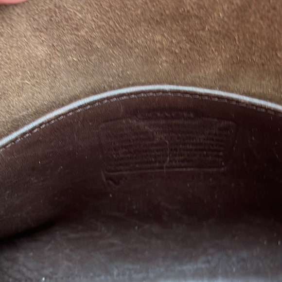 Coach, vintage round leather shoulder bag in excellent condition - Picture 8 of 8